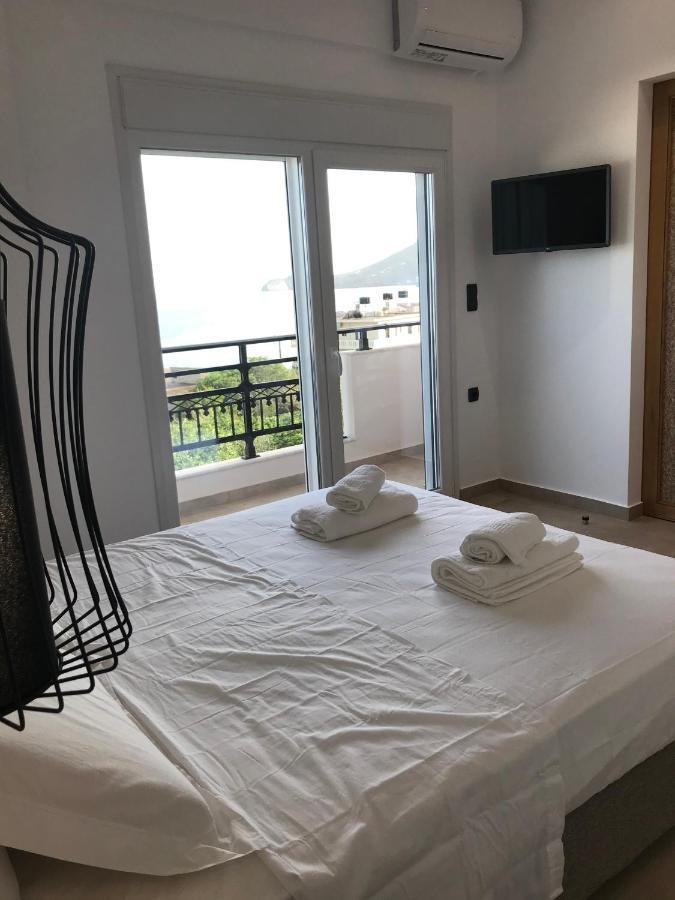 Blue Sea Suites Tsoutsouros  Exterior photo